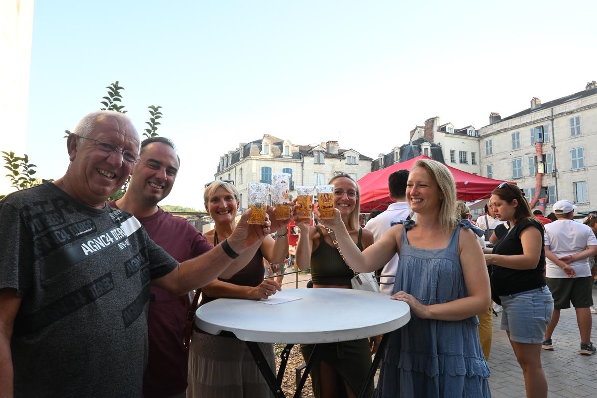 “Un momento maravilloso del verano”: ¿siguen siendo un éxito las Noches Gourmandes de Périgueux?
