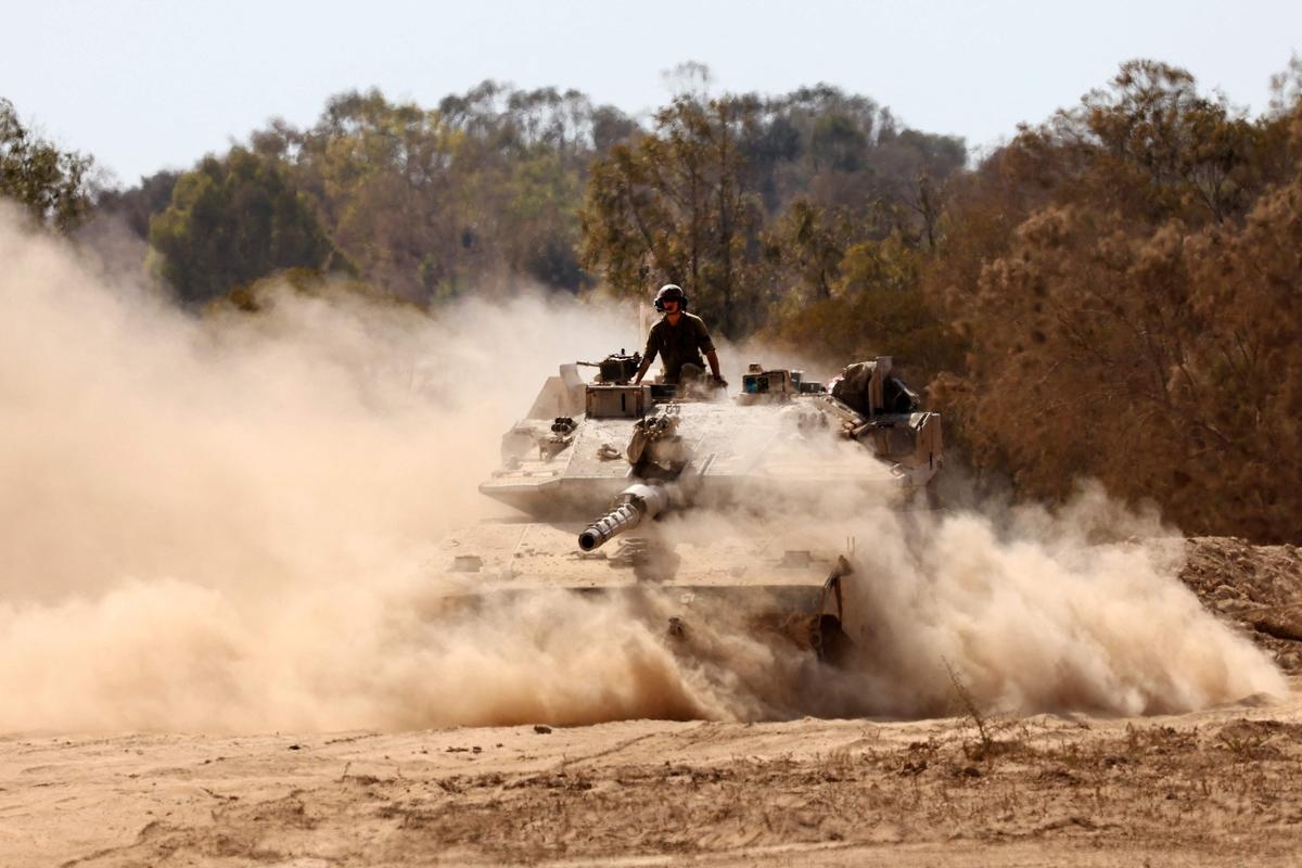 Guerra de Gaza: El ministro de Defensa israelí aprueba el plan para capturar la ciudad y llama a 60.000 reservistas