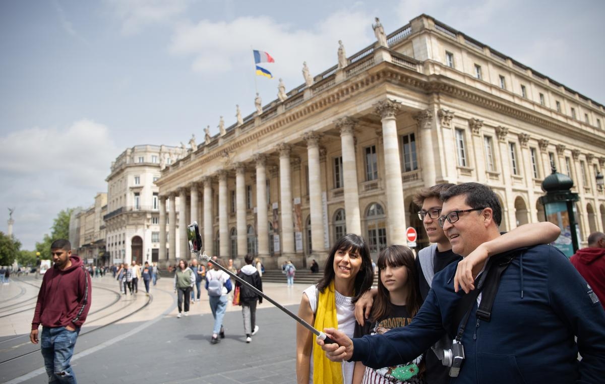 Turismo en Gironda: afluencia estable pero menor gasto, verano 2025 mixto para los profesionales