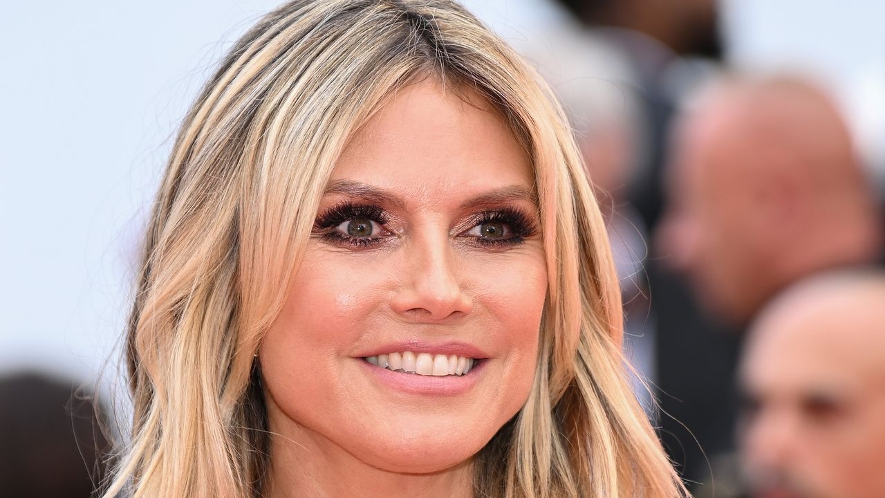 Heidi Klum: Darum wird sie für ihr Kleid auf dem Red Carpet beim Cannes Filmfestival 2025 so gefeiert