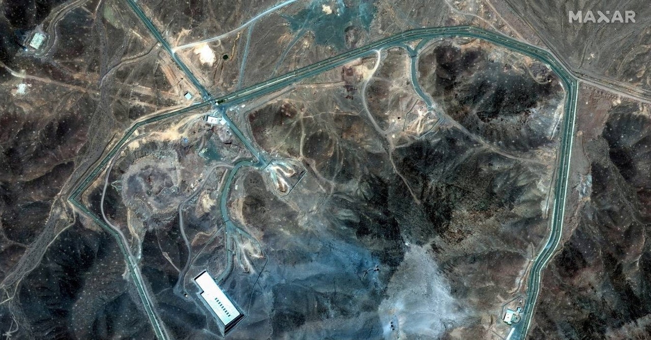 O que as imagens de satélite revelam sobre o bombardeio dos EUA às instalações nucleares do Irã
