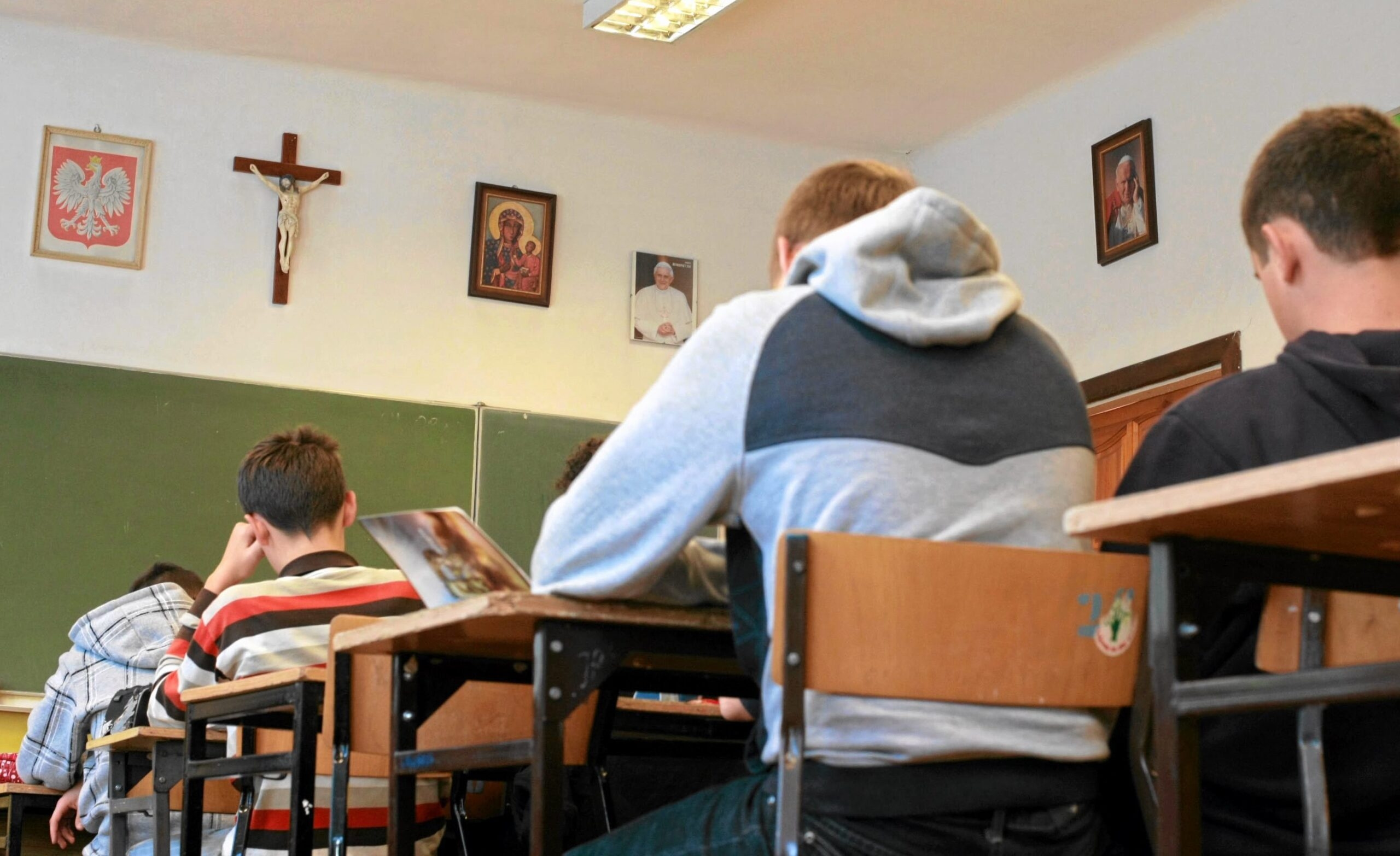 Constitutional court rules against Polish government's cuts to religious teaching in schools
