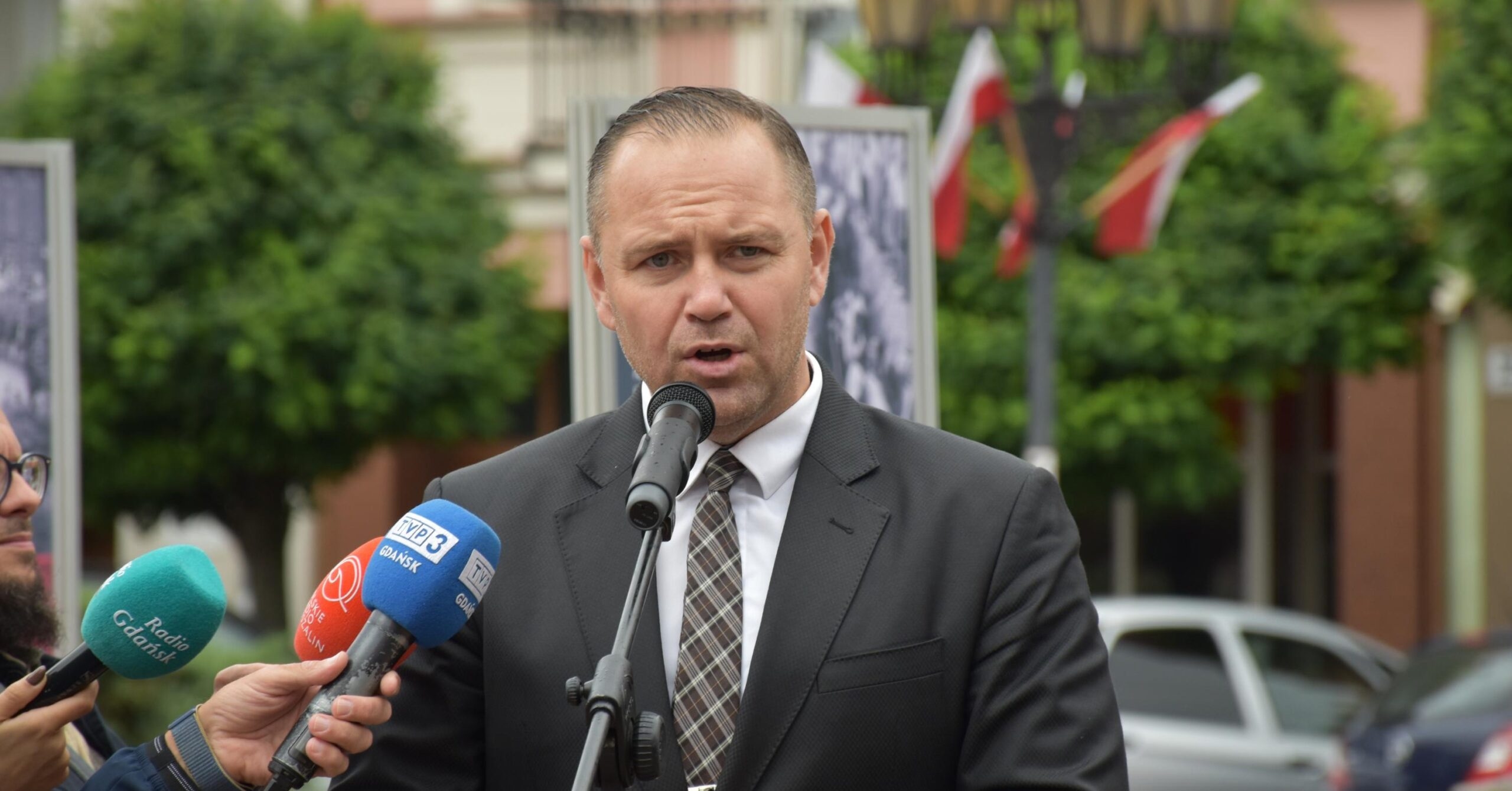 Положил ли квартирный скандал конец надеждам оппозиционного кандидата в президенты Навроцкого?