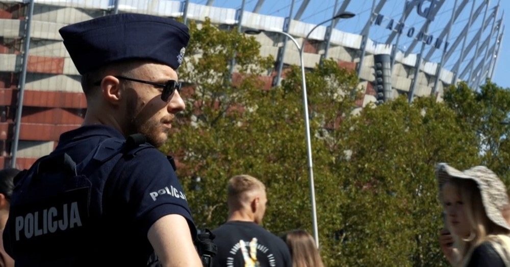 Police detain over 100 at Belarusian rap concert in Warsaw and investigate Ukrainian nationalist flag