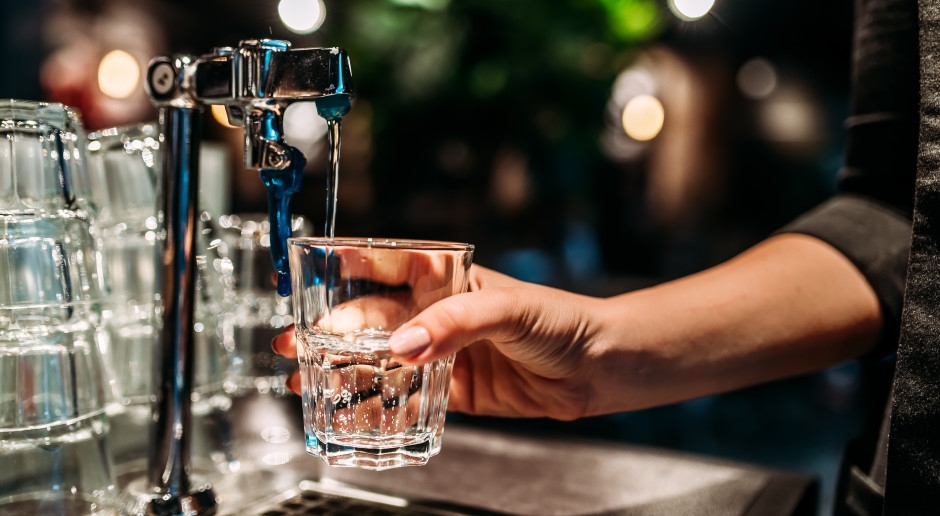 Er komt geen gratis halve liter voor iedereen. Het idee van links werd in de commissie verworpen.