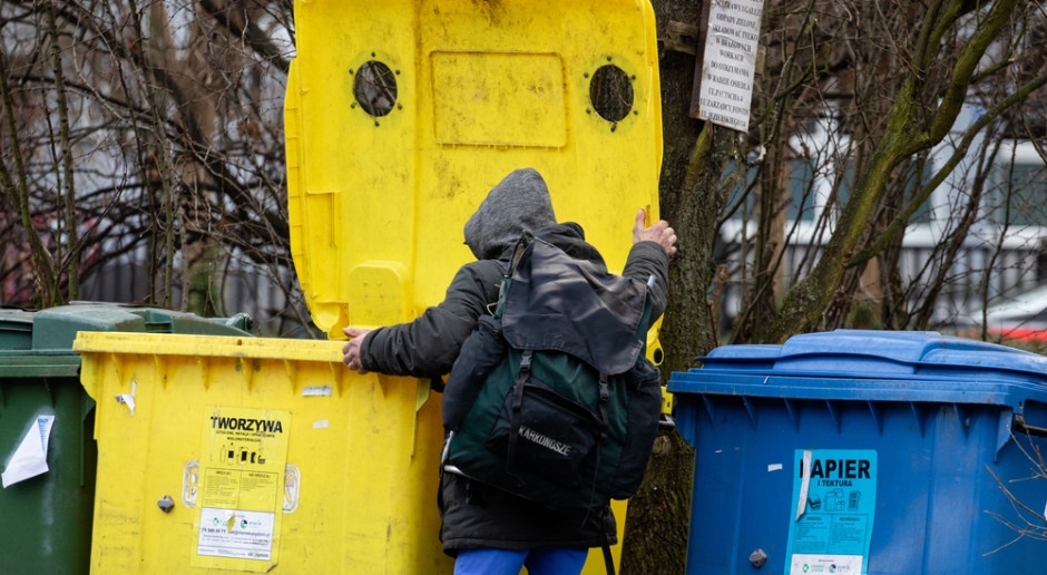 Qui donne plus, qui donne moins ? Les frais de collecte des ordures ménagères sont de plus en plus souvent mis aux enchères.
