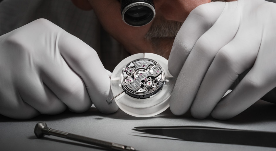 Vacheron Constantin presenta il nuovo modello Overseas. Ha puntato su una tecnologia straordinaria