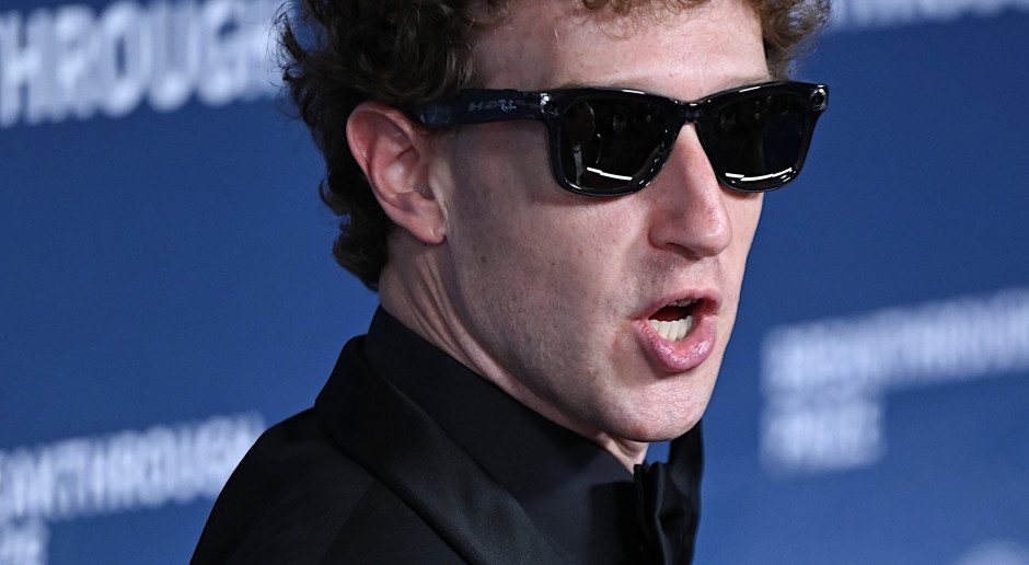 Who Will Play Mark Zuckerberg in the 'The Social Network' Sequel? Hollywood Is Rumoring About One Name