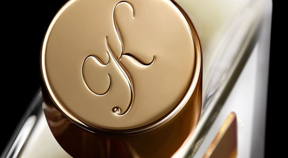 Ecco i profumi più lussuosi per le donne del 2025. Il profumo del paradiso, il profumo della felicità