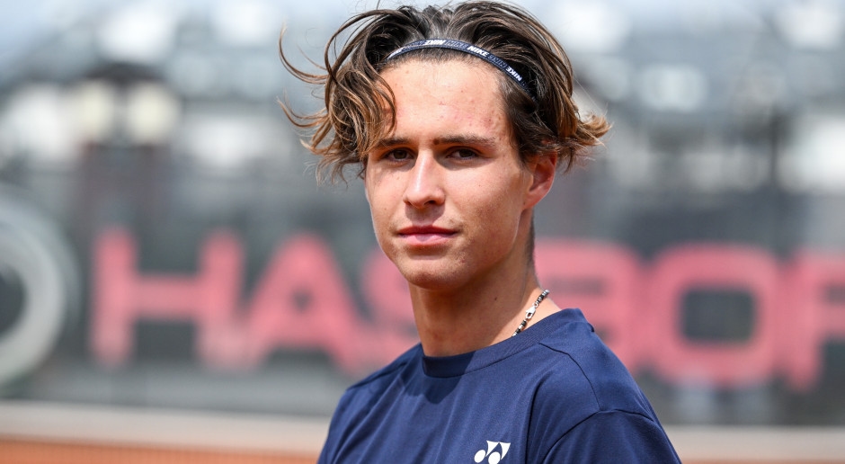 WELL TALK: Alan Ważny – Polish tennis hope: "It's easier to play as an underdog"