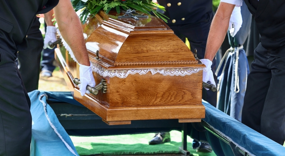 L'accredito delle indennità funerarie sul tuo conto sarà più rapido. Lo ZUS (Istituto di Previdenza Sociale) sta modificando le sue regole di pagamento.