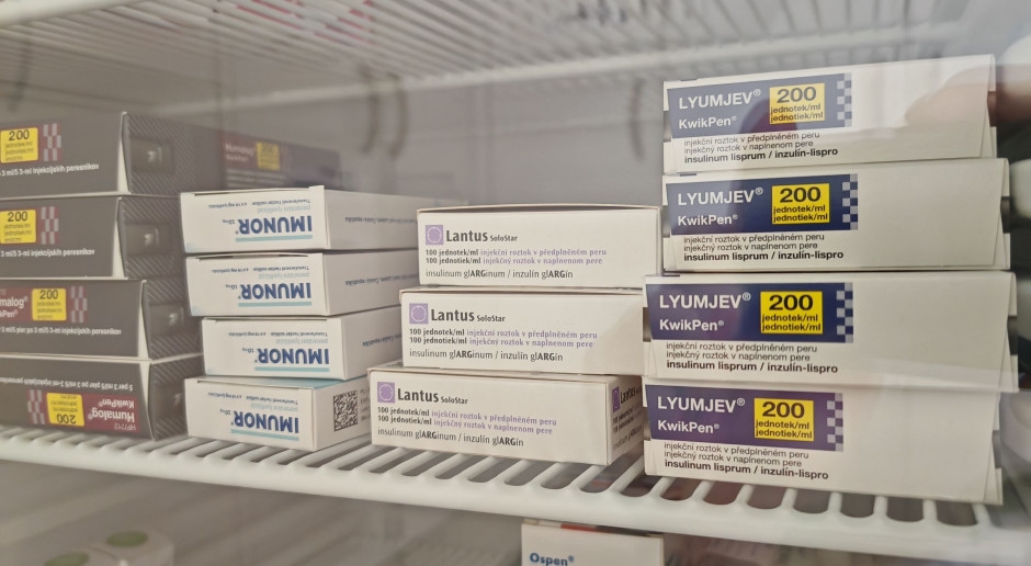 Refrigeradores a la cárcel, el paciente no recibirá medicamentos. ¿La regulación paralizará las farmacias?