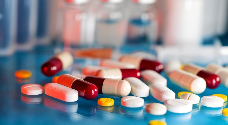 A popular supplement is dangerous for healthy people. It increases the risk of heart attack and stroke.