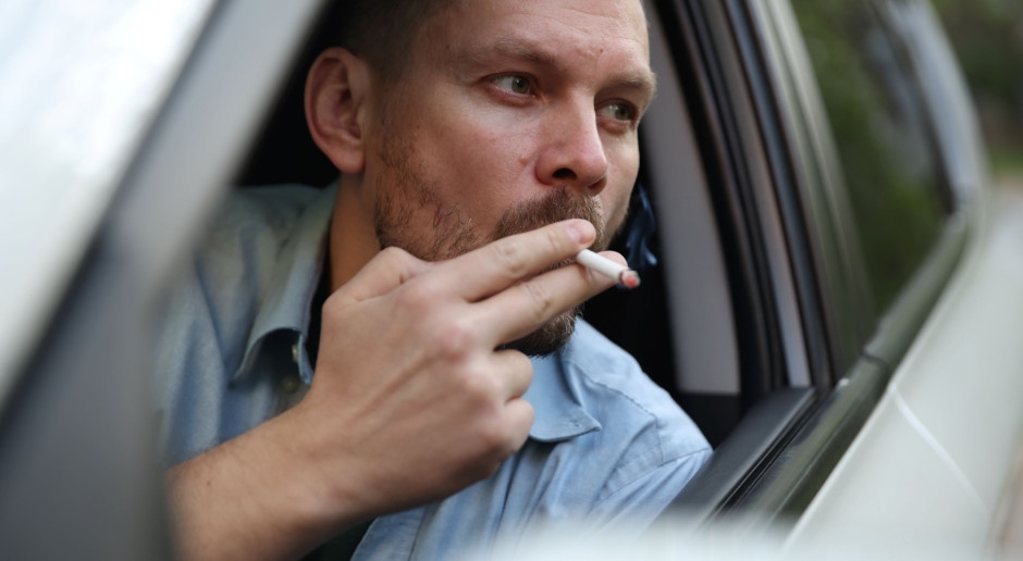 La cigarette est la principale cause de ce cancer. Et je ne parle pas du cancer du poumon. Peu de gens le savent.