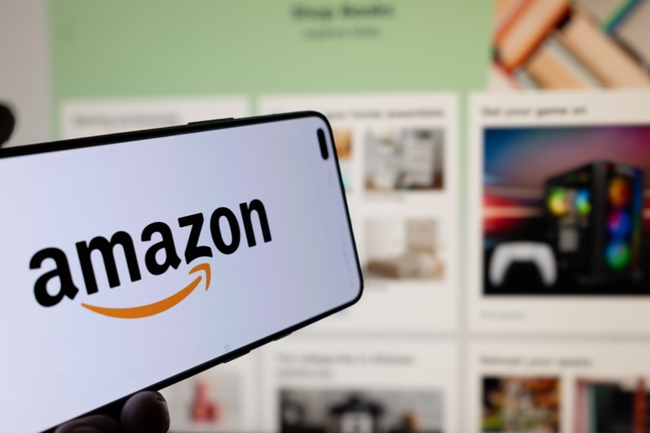 Плохие новости для покупателей Amazon: компания больше не предоставляет бесплатную доставку.