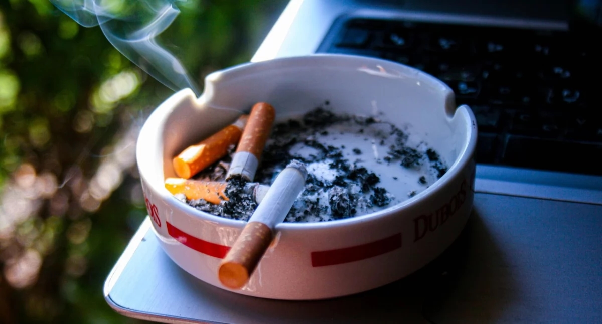 Scientists Discover Cells That Start Lung Cancer in Smokers