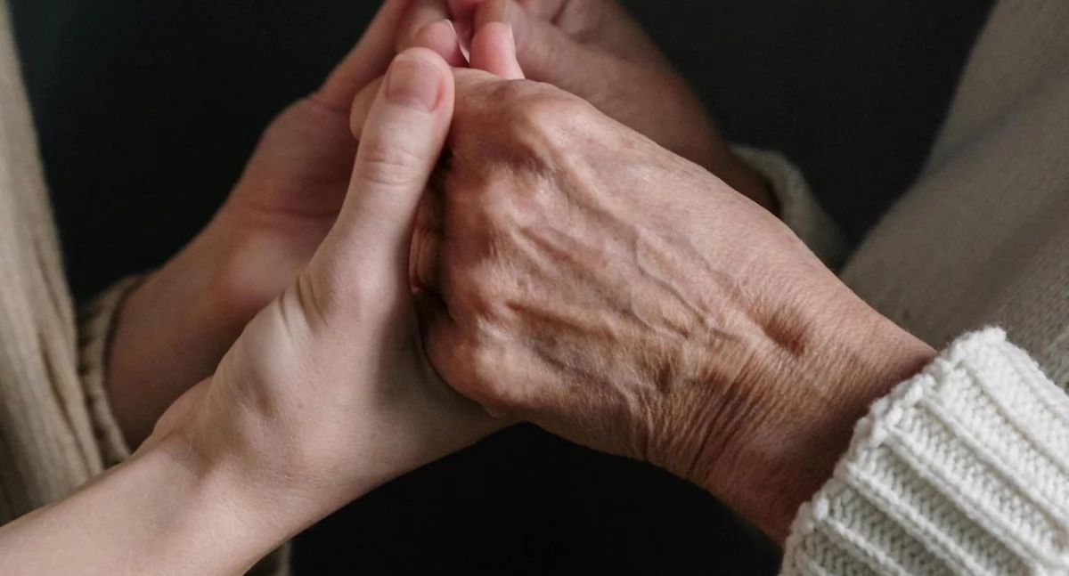 Novas pistas sobre a doença de Parkinson. Um vírus que supostamente era inerte foi encontrado no cérebro de pacientes.