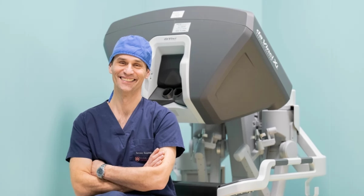 Professeur Tomasz Szopiński de l'UM MSC : « Ce n'est pas la technologie qui guérit, mais une équipe expérimentée avec une mission »
