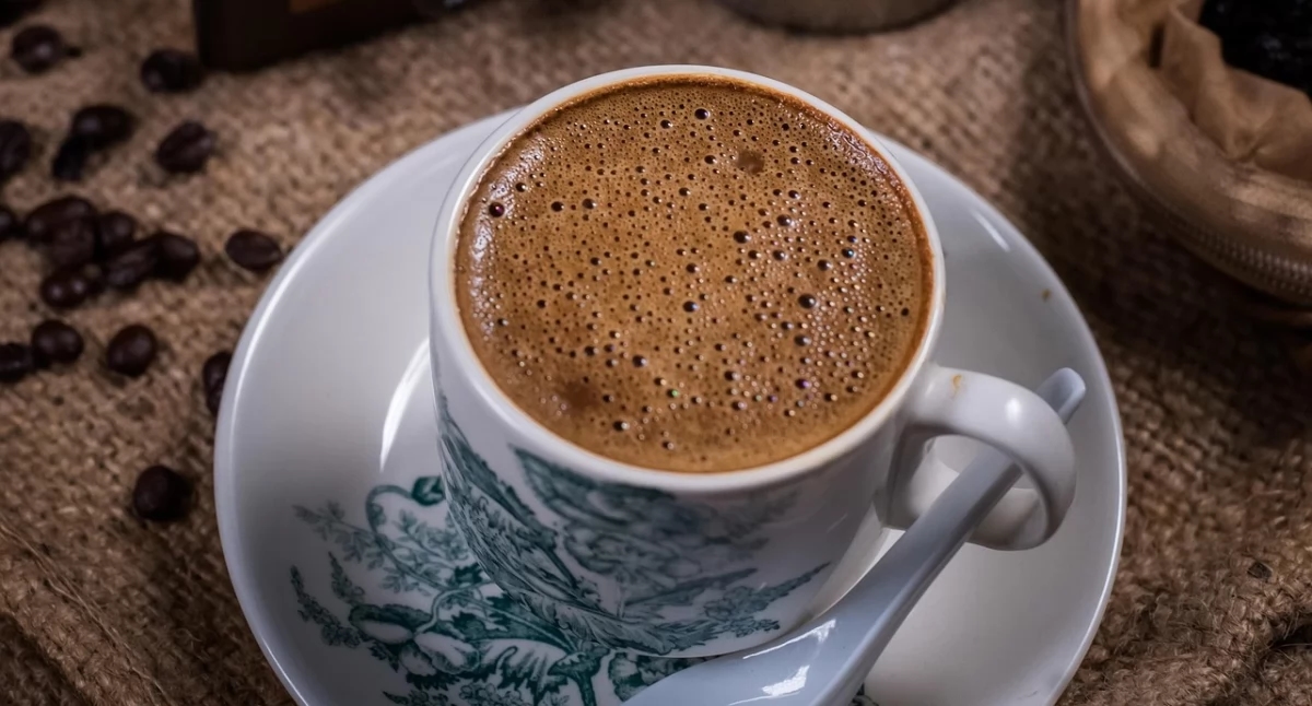 Coffee before bed can trigger impulsive behavior, especially in women
