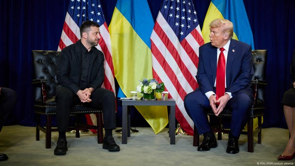 Trump define novo rumo na guerra da Ucrânia - Compacto de notícias: Os pontos mais importantes em resumo