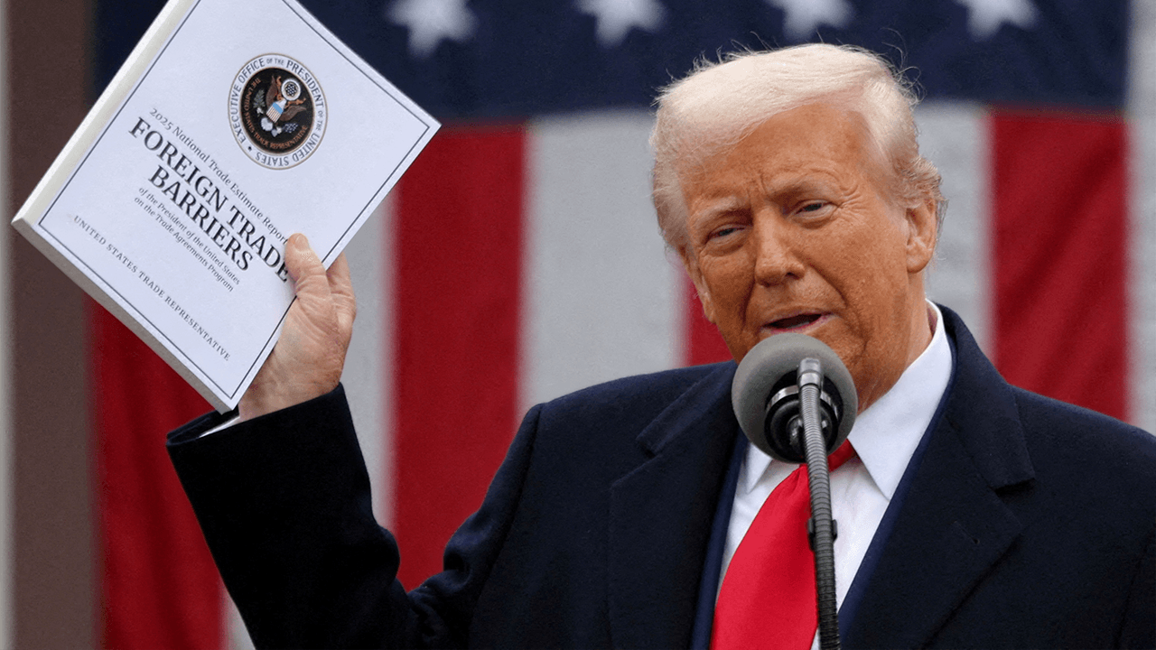 Trumps tariefplan ziet toekomst onzeker tegemoet nu juridische procedures zich intensiveren