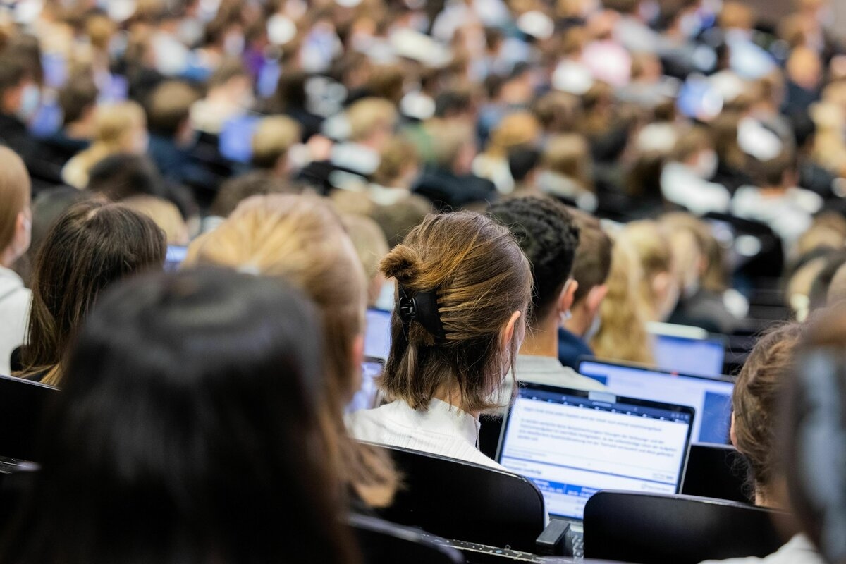 Uguaglianza sociale nelle università: studiare come una questione di classe