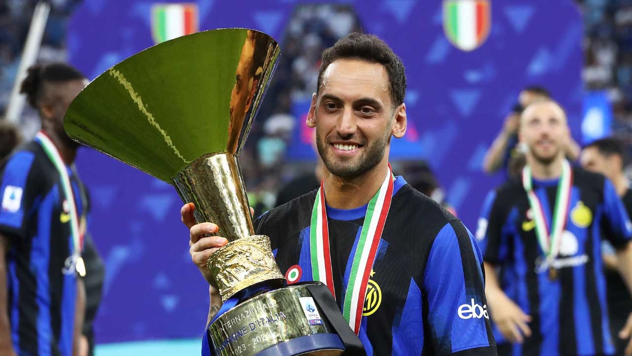 Declaración del Inter sobre Hakan Çalhanoğlu