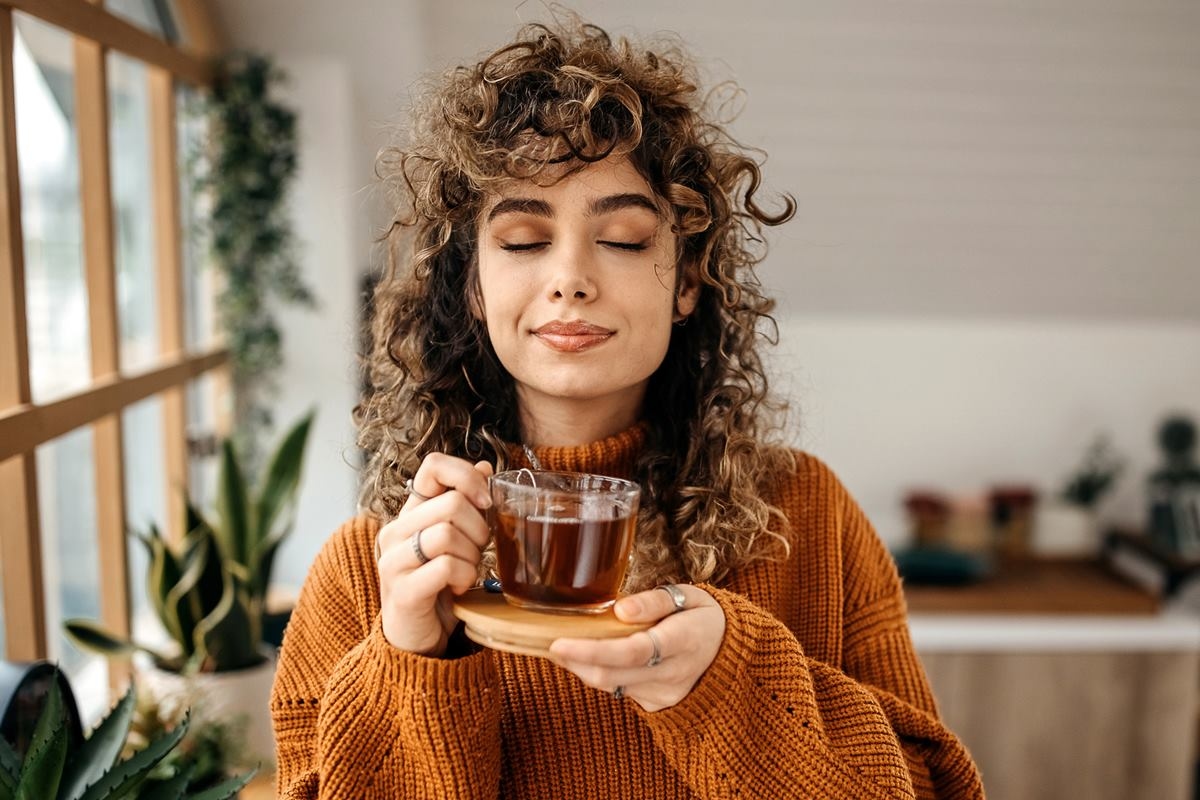 4 thés apaisants pour combattre l’anxiété ; voir comment les préparer