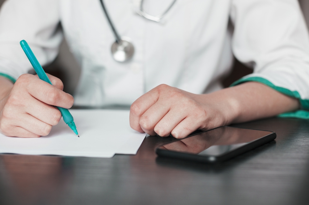 Valilerin KPI değerlendirmesine doktorlarla yapılan online randevu sayısı da dahil edildi