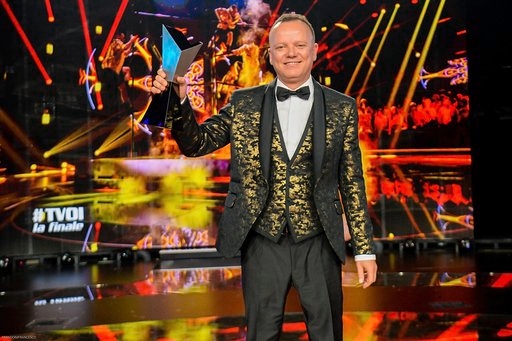 Gigi D'Alessio verhuist naar Canale 5 en verlaat The Voice. Dit is wat hij gaat doen. Voorvertoning