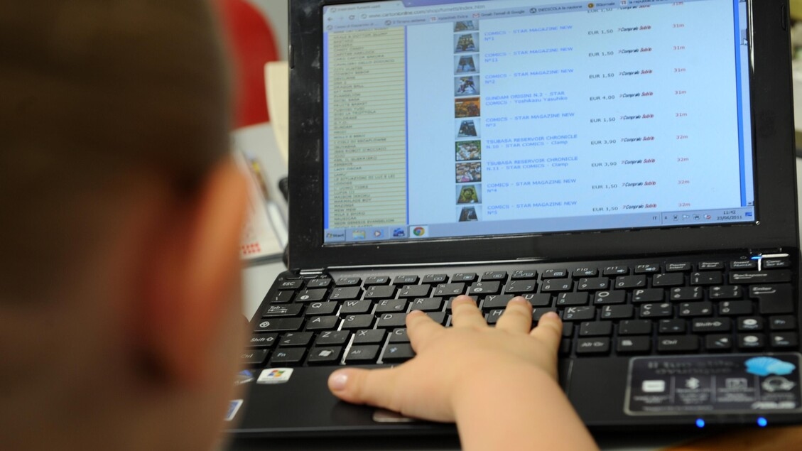 Le Conseil des ministres approuve un décret législatif contre le harcèlement et la cyberintimidation