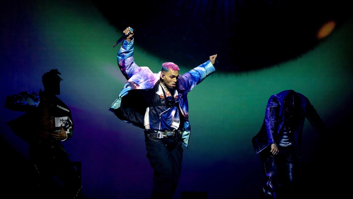 Chris Brown accusé de coups et blessures graves, procès aujourd'hui