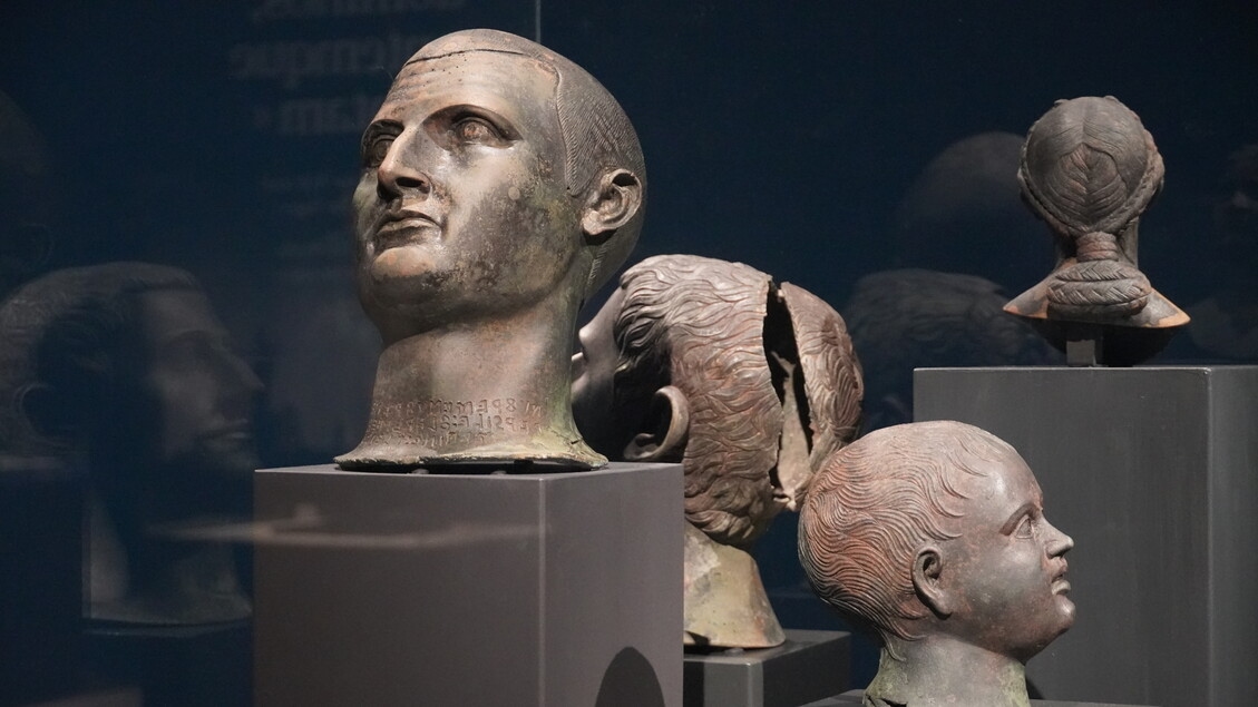 Berlin'de San Casciano Bronzları, çamurdan hazineler