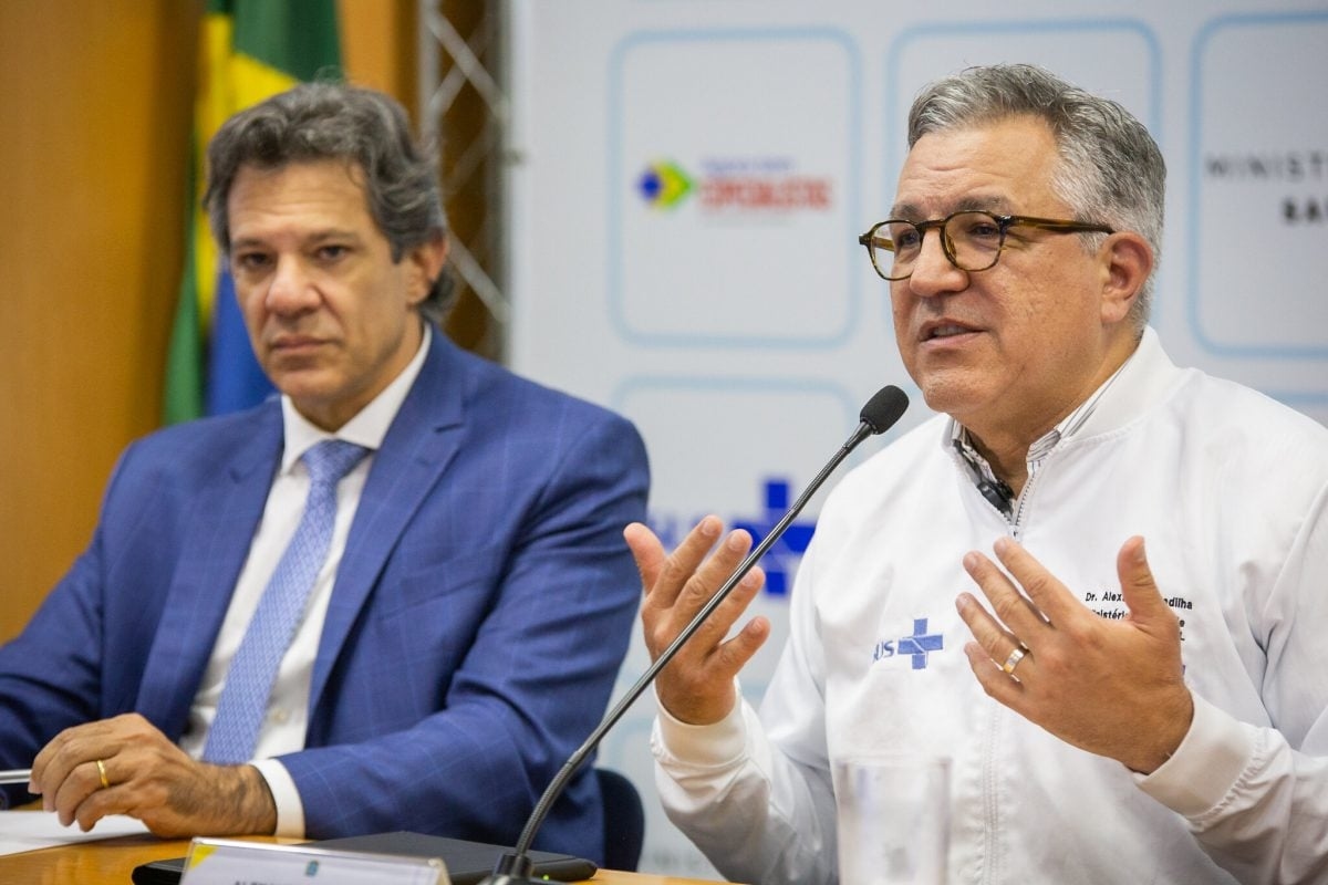 Padilha and Haddad's plan to reduce queues in the SUS