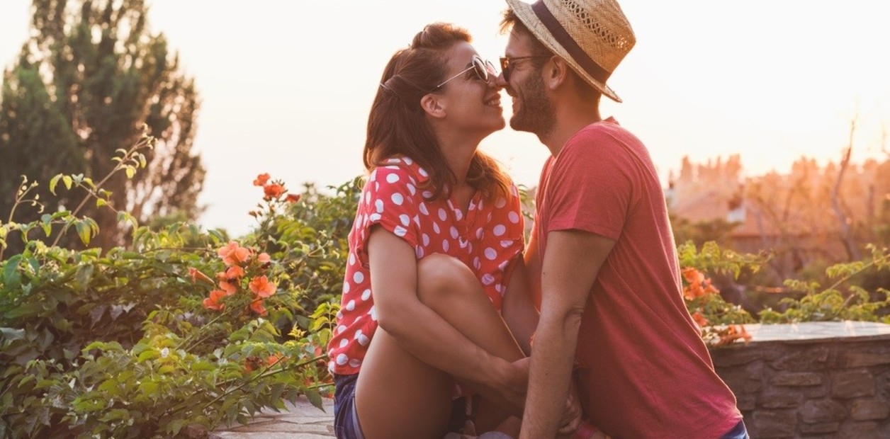 Voici les habitudes des couples heureux, selon les psychologues