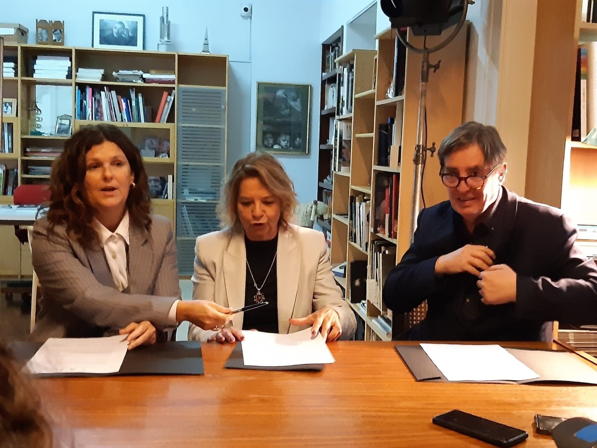 The Cervantes Institute will promote the work of Walsh and Facio throughout the world.