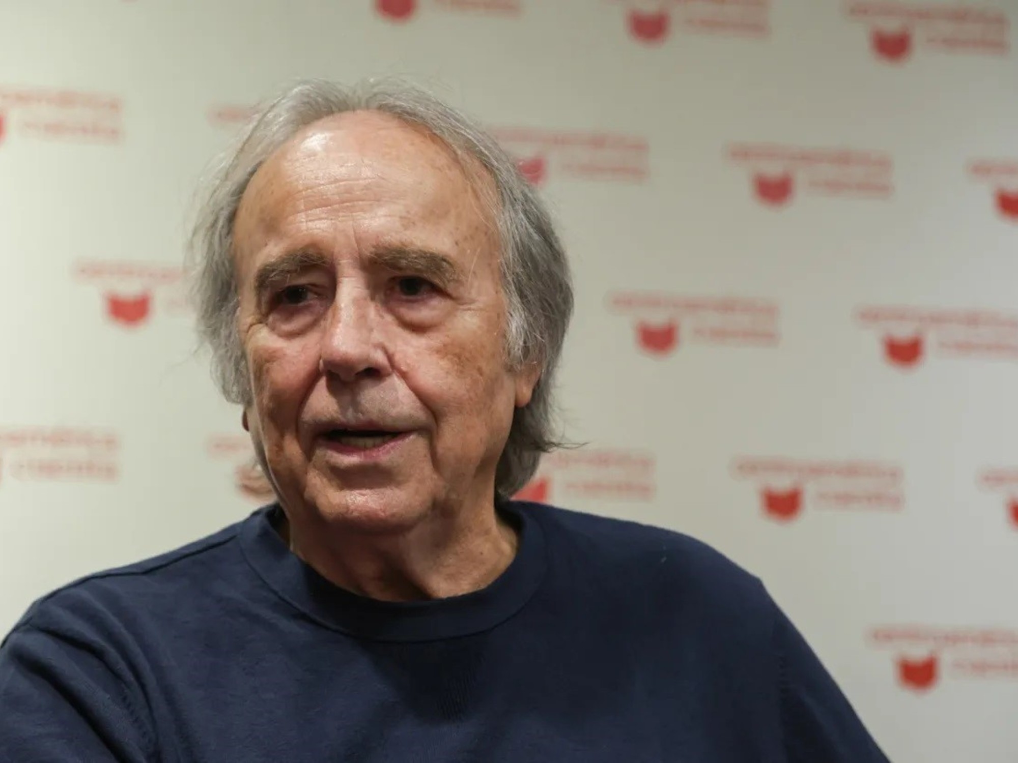 Serrat: "I potenti vogliono un giornalismo che diffonda la loro ideologia."