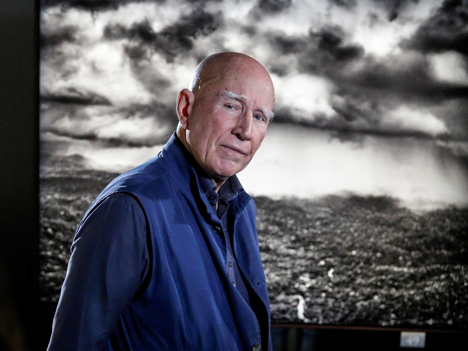 È morto Sebastião Salgado, uno dei grandi maestri della fotografia.