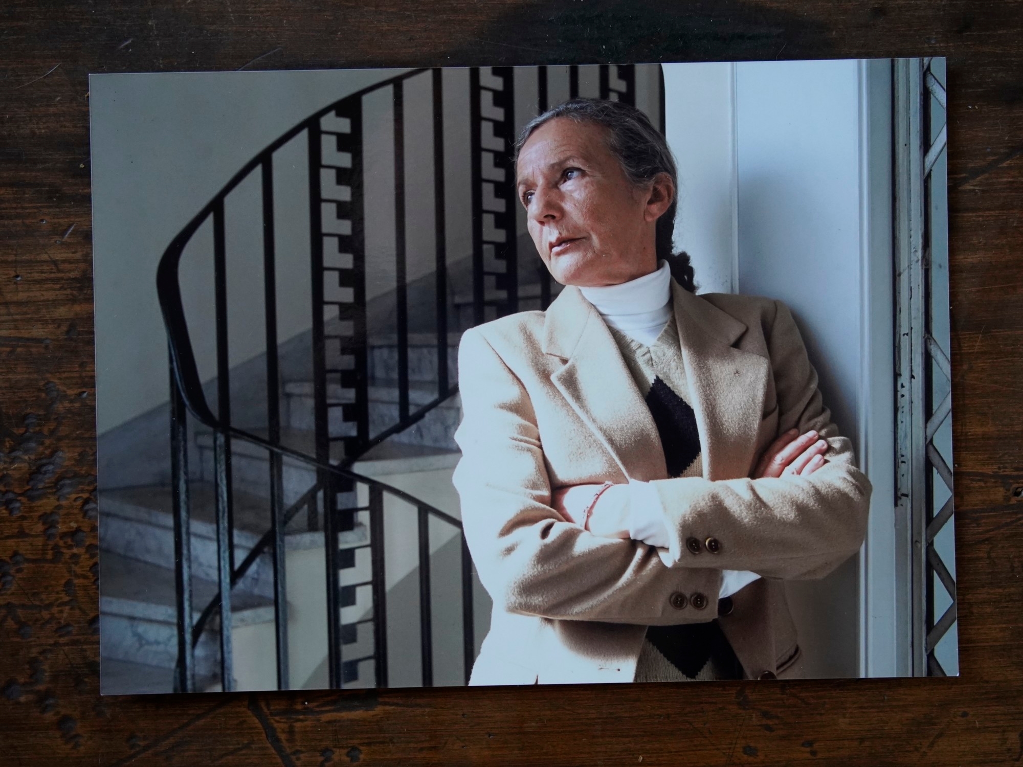 The manager of the building where Beatriz Sarlo lived filed a will and claims her apartment.