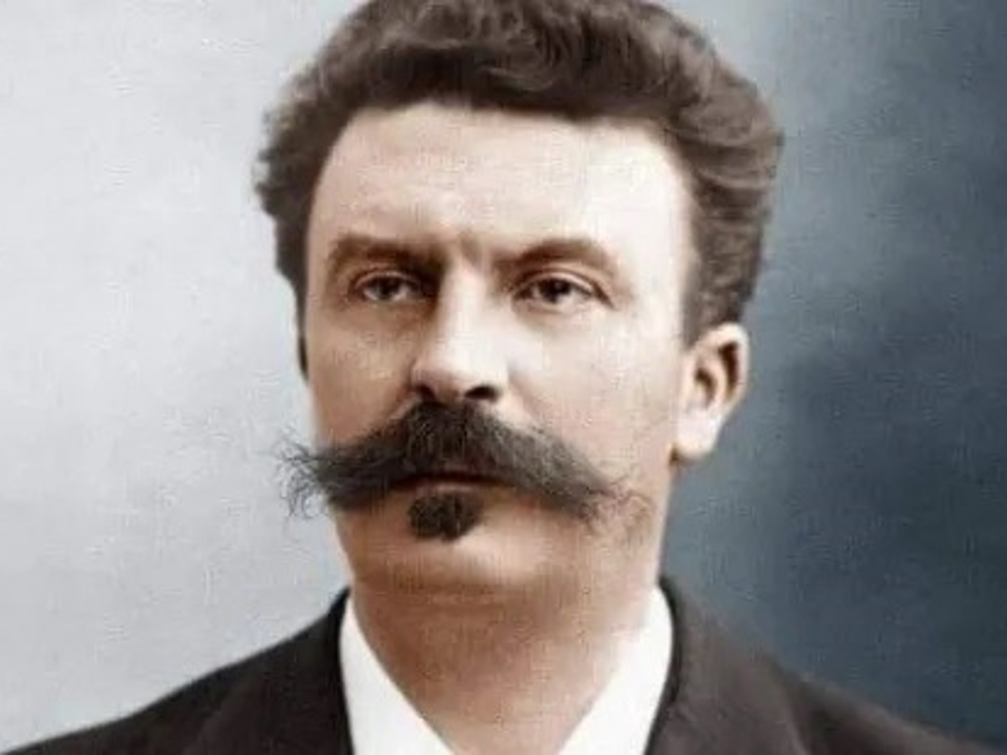 Guy de Maupassant: How uncontrolled syphilis affected the artists and writers of the Belle Époque