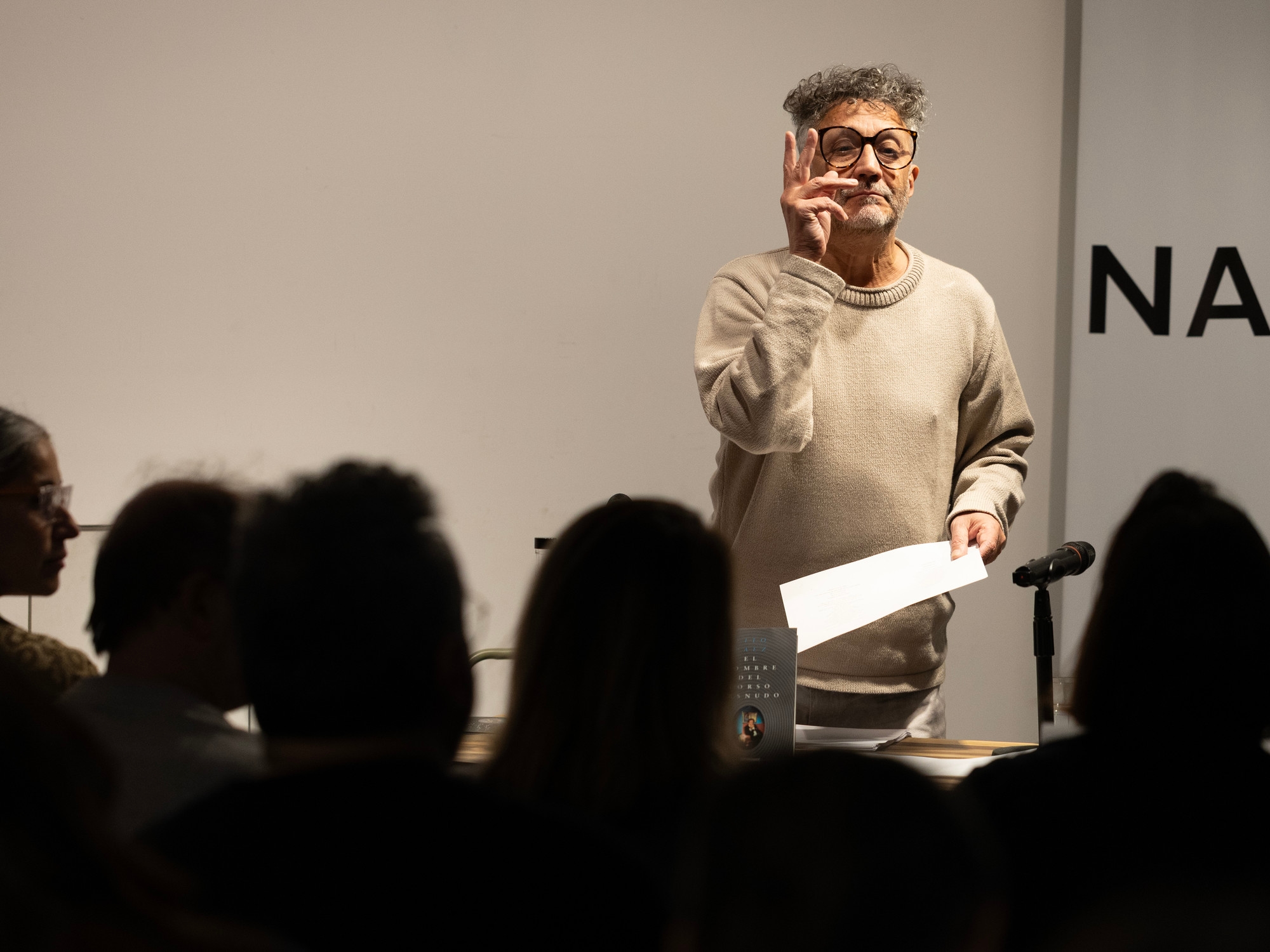Fito Páez: Un libro de poemas con guiños a Fabiana Cantilo, Cecilia Roth y un mapa de vínculos