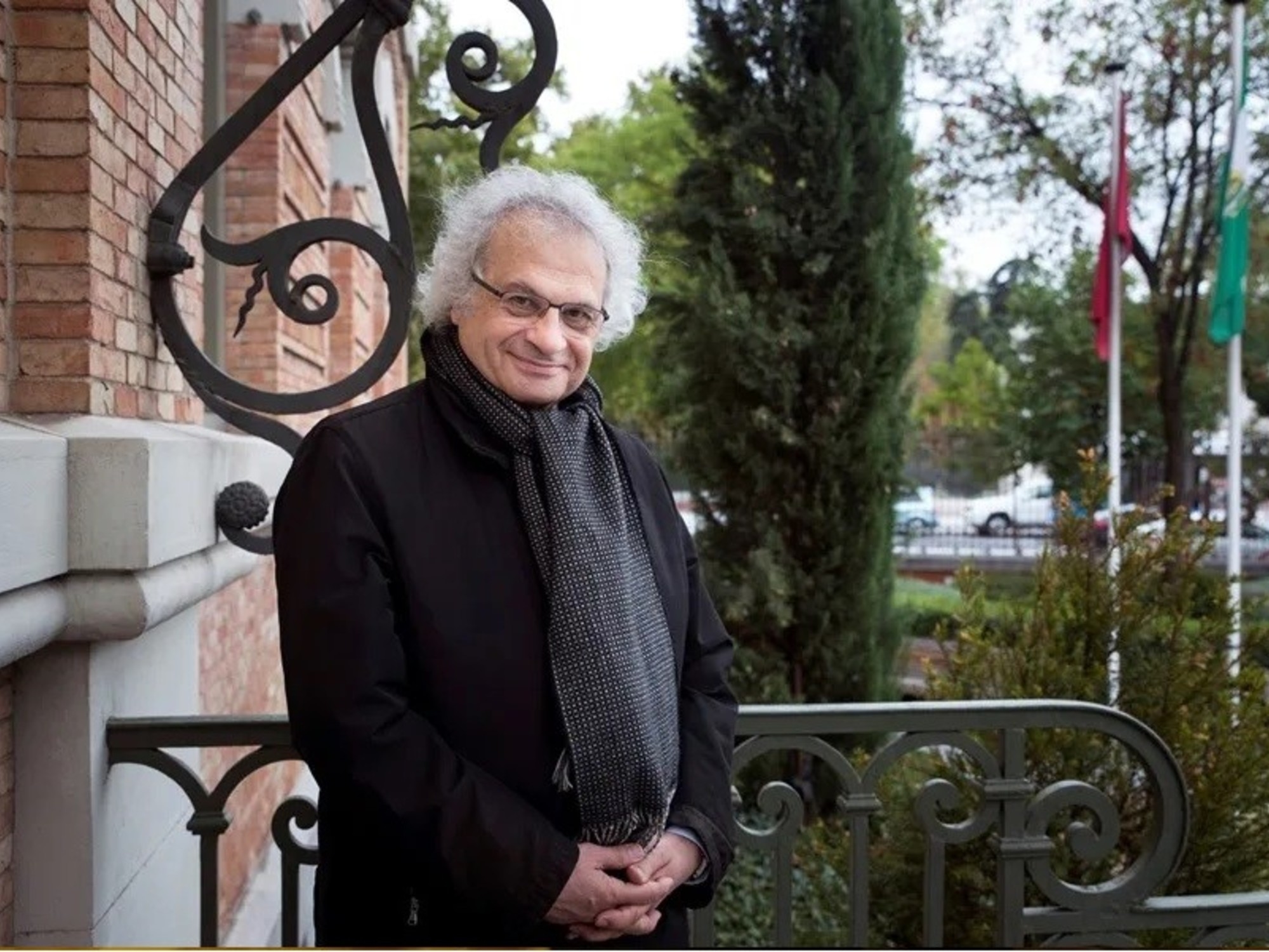 Amin Maalouf alertou que o mundo está passando pelo "período mais perigoso da história".