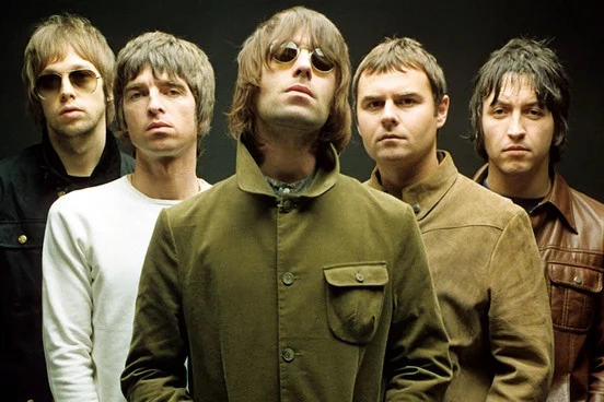 Un espectador muere al caerse en un concierto de Oasis en Londres