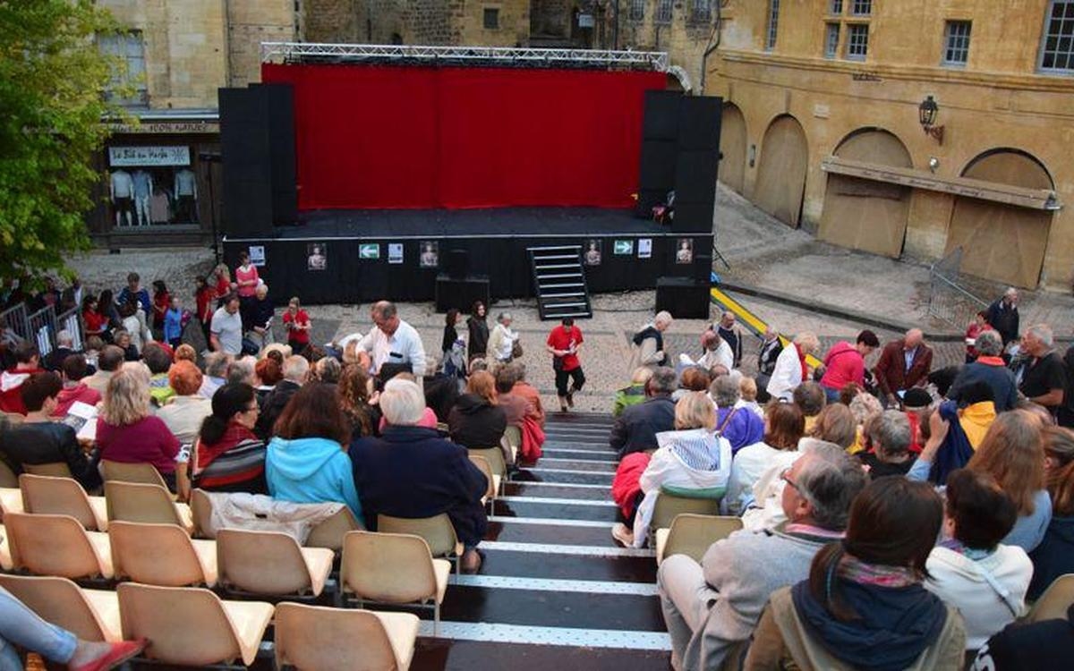Se abre el telón para el Festival de Juegos de Teatro de Sarlat