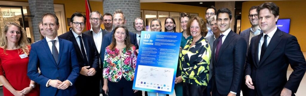Los partidos firman el Acuerdo de Votación de la Alianza Social para unos Países Bajos preparados para el futuro