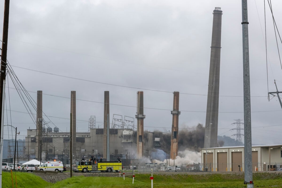 Las empresas de servicios públicos de Kentucky suspenden el proyecto BESS de 1,6 GWh y redoblan sus esfuerzos en la expansión de los combustibles fósiles.