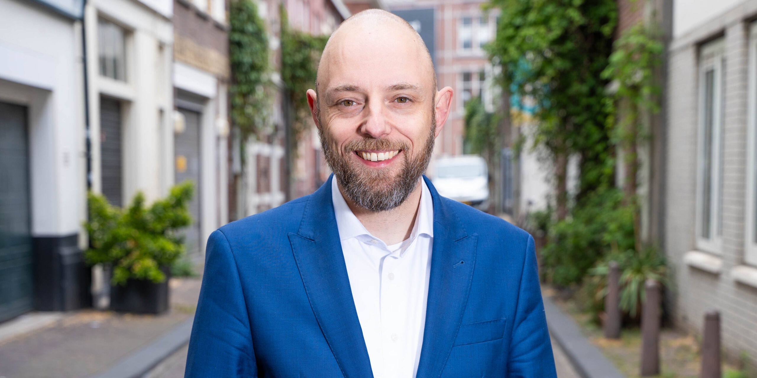 Entrevista con Peter de Groot (VVD) sobre el papel del almacenamiento de energía en la transición energética