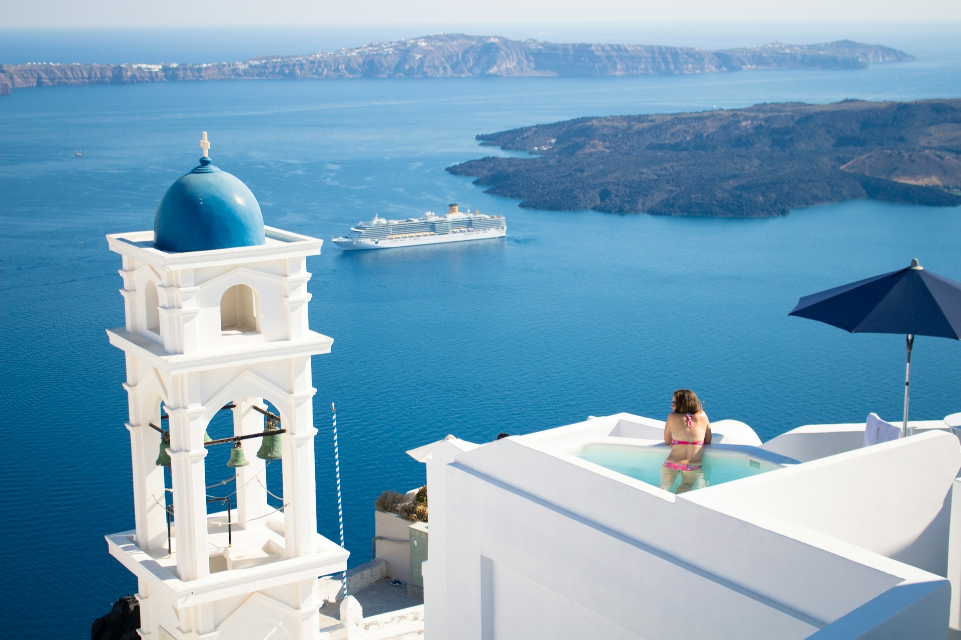 5 Perks to Travel with Virtuoso and Holiday Tours