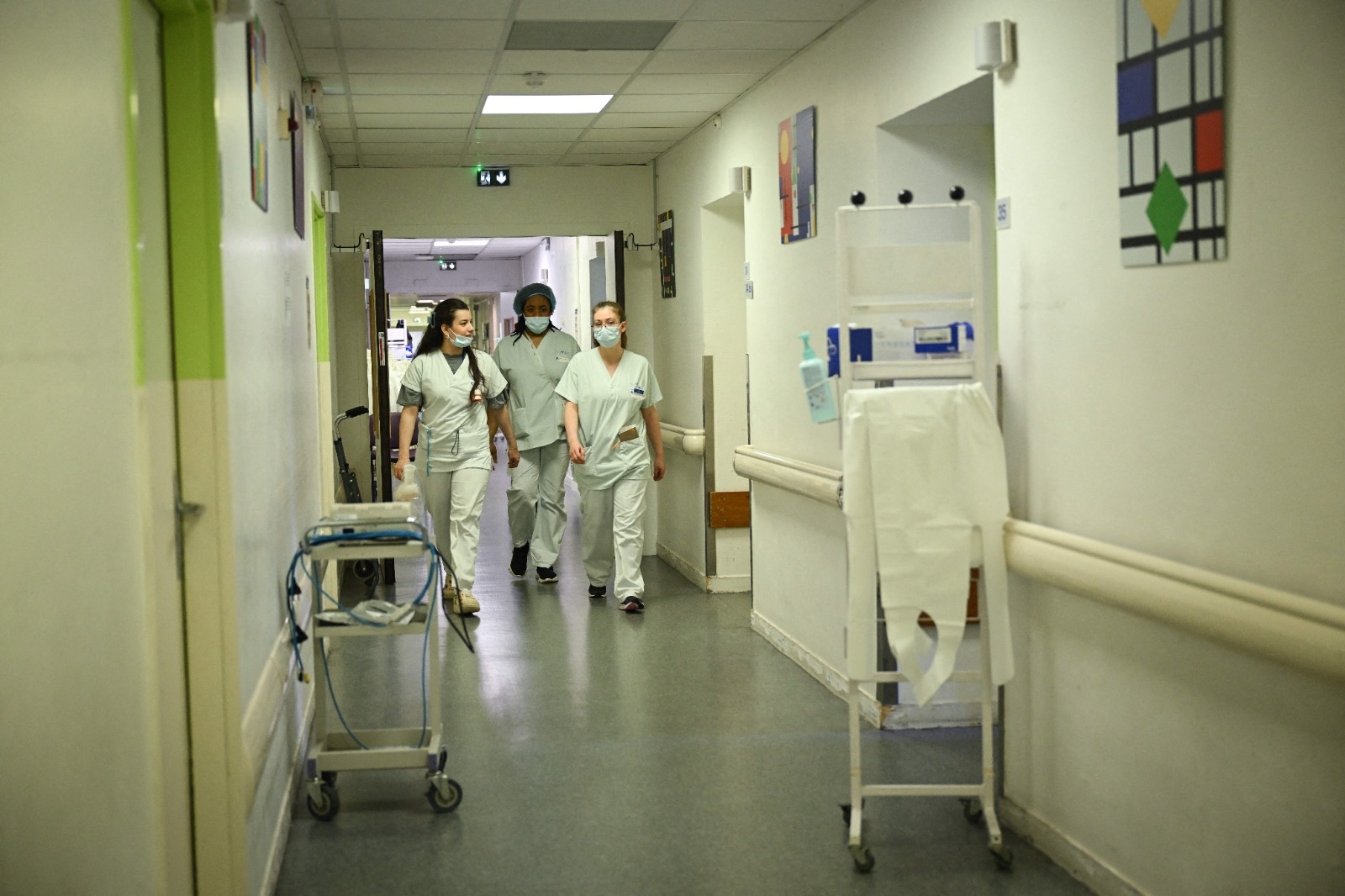 Los médicos extranjeros mal pagados del Grand Hôpital de l'Est Francilien se ven obligados a devolver las primas pagadas