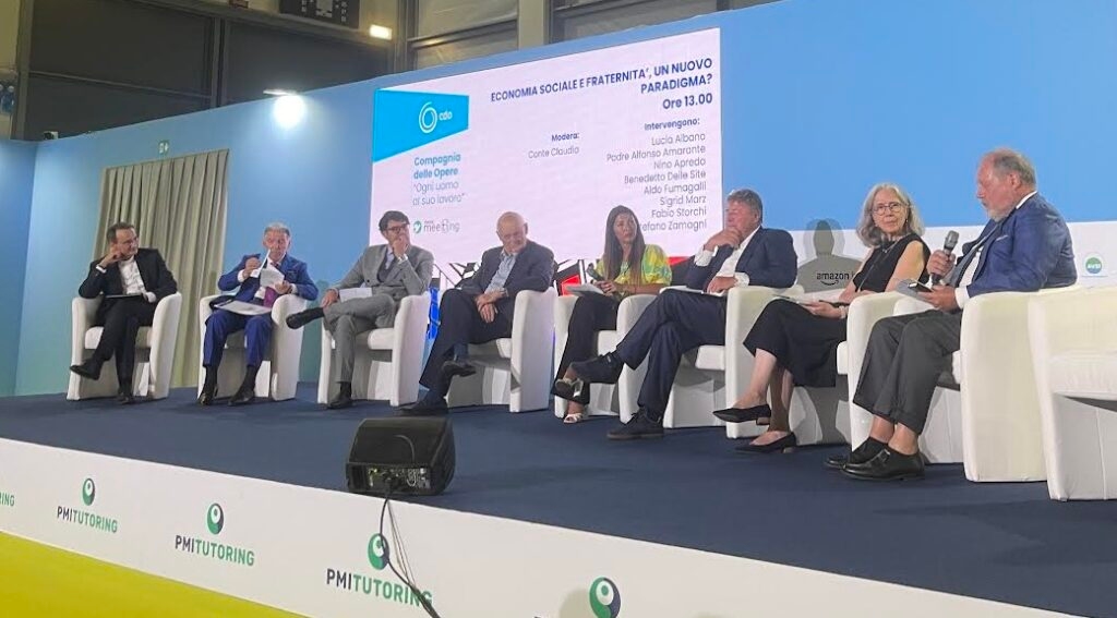 Sosyal ekonomi ve kardeşlik: Yeni bir paradigma mı? UCID Toplantısı'nda desteklenen bir tartışma.